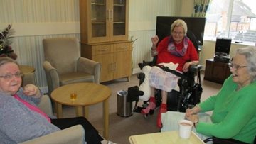 Hinckley Residents enjoy socially distanced cuppa and catch up